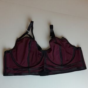 Torrid Women's Black and Burgundy Bralette
